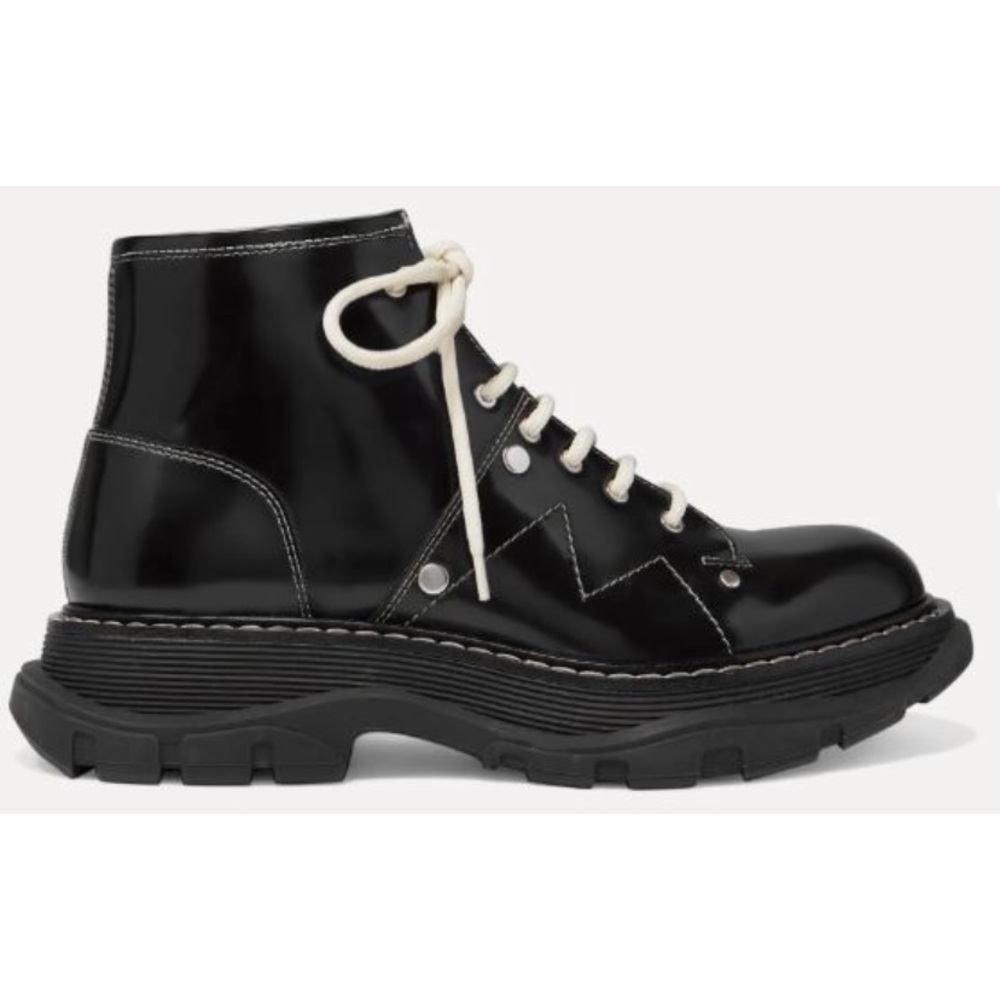 Alexander McQueen Women’s Black Lace Up Boot